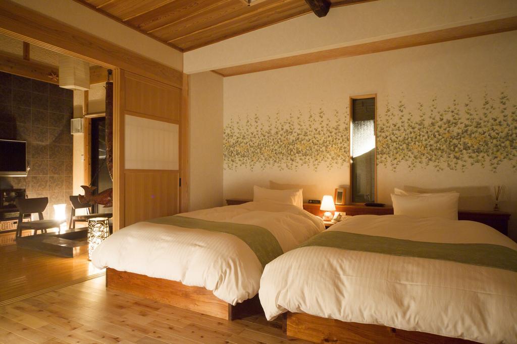 Yufuin Ryokuyu Hotel Buitenkant foto