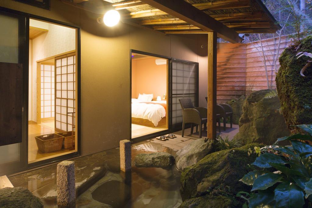 Yufuin Ryokuyu Hotel Buitenkant foto