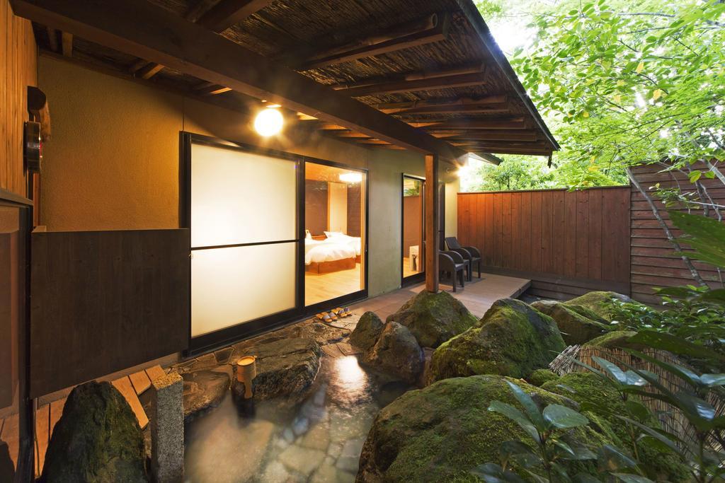 Yufuin Ryokuyu Hotel Buitenkant foto