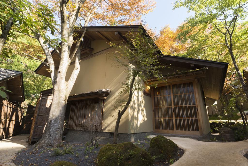 Yufuin Ryokuyu Hotel Buitenkant foto